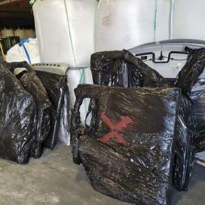 Șase autoturisme furate, estimate la o valoare totală de 2 milioane de lei, descoperite de polițiștii de frontieră