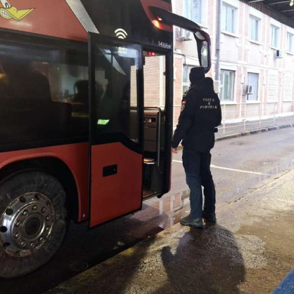 Cetățean moldovean cercetat penal pentru posesia unui document fals