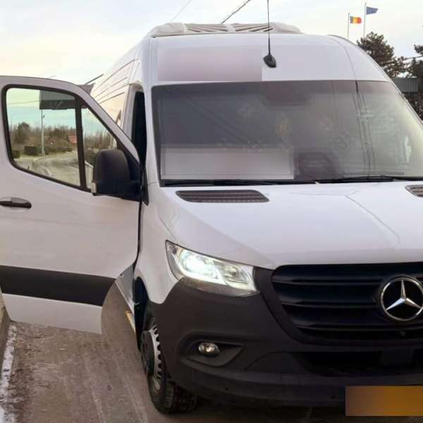 Cercetat penal pentru deținerea unui document fals