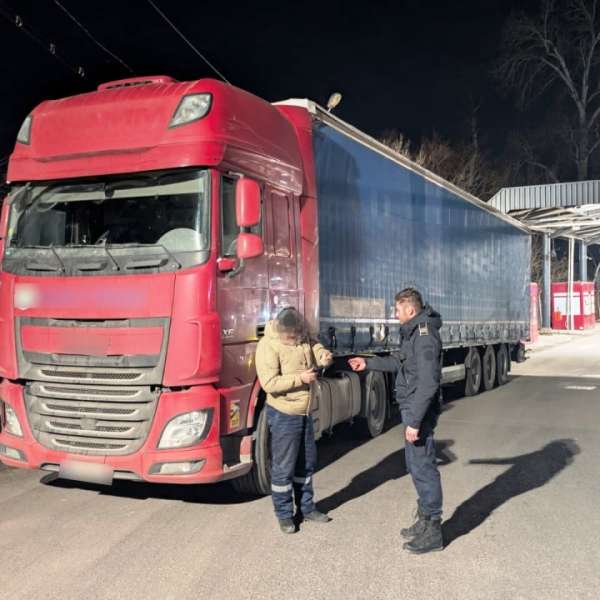 Cu competență falsă la volanul unui ansamblu auto