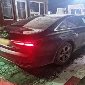 Auto declarat furat de autoritățile din Marea Britanie, oprit în aceeași zi la PTF Stânca