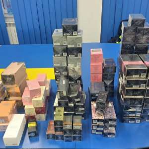 Acțiune a polițiștilor de frontieră din cadrul ITPF Giurgiu:  țigarete și produse contrafăcute confiscate