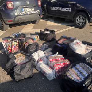Țigări în valoare de peste 95.000 de lei, descoperite ascunse în bagaje