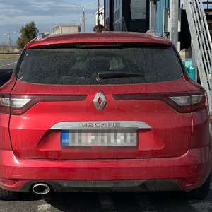 Autoturism căutat de către autoritățile din Austria, indisponibilizat de  poliţiştii de frontieră