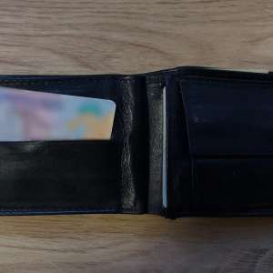 300 de euro prețul unui certificat de competență profesională fals