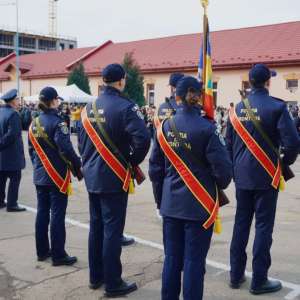 O nouă promoție de elevi a Școlii de Pregătire a Agenților Poliției de Frontieră „Avram Iancu” Oradea a depus jurământul militar, marcând începutul formării lor în Poliția de Frontieră