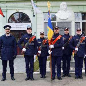 O nouă promoție de elevi a Școlii de Pregătire a Agenților Poliției de Frontieră „Avram Iancu” Oradea a depus jurământul militar, marcând începutul formării lor în Poliția de Frontieră
