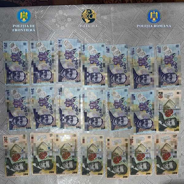 Două persoane arestate preventiv pentru trafic de droguri de mare risc