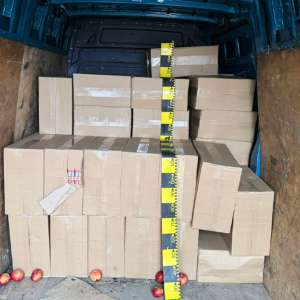Țigări de aproximativ 350.000 de lei ascunse prin metoda „capac” depistate de polițiștii de frontieră la Rădăuți Prut
