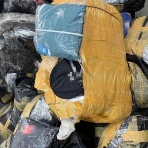 Produse contrafăcute în valoare de peste 1,1 milioane lei, descoperite de polițiștii de frontieră giurgiuveni