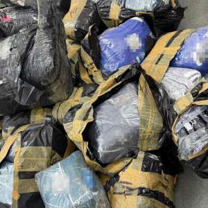 Produse contrafăcute în valoare de peste 1,1 milioane lei, descoperite de polițiștii de frontieră giurgiuveni