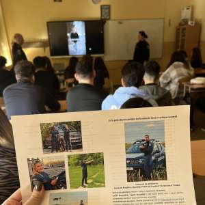 Polițiștii de frontieră timișoreni au prezentat oferta educațională a MAI elevilor din liceele din județul Timiș