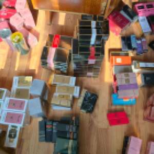 Articole susceptibile a fi contrafăcute, evaluate la aproximativ 270.000 de lei, descoperite de polițiștii de frontieră constănțeni