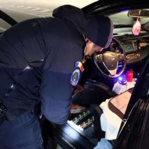 Peste 120.000 de țigarete scoase din circuitul ilegal al produselor accizabile de polițiștii de frontieră, în urma unor acțiuni de tip BLITZ