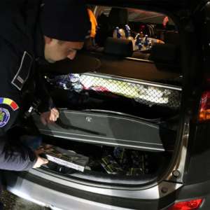 Peste 120.000 de țigarete scoase din circuitul ilegal al produselor accizabile de polițiștii de frontieră, în urma unor acțiuni de tip BLITZ