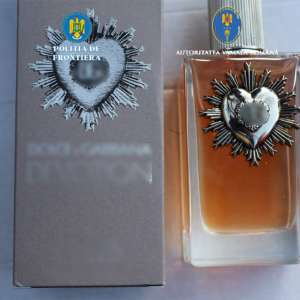 Peste 2.000 de bunuri susceptibile de a fi contrafăcute, în valoare de aproximativ 654.000 lei, descoperite la Calafat