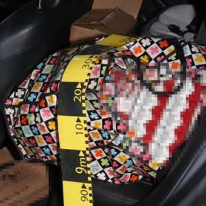 Țigări în valoare de aproximativ 43.000 de lei, descoperite în mașina unui sucevean oprit în trafic