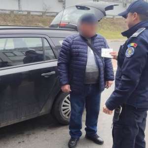 Cetățean român depistat la volanul unui autoturism, deşi nu avea acest drept