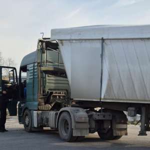 La operațiuni comerciale cu drept de conducere suspendat