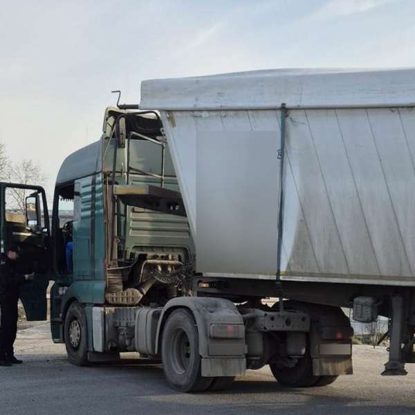 La operațiuni comerciale cu drept de conducere suspendat