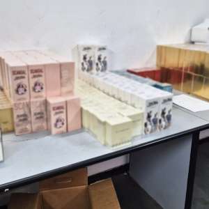 Acțiuni BLITZ: bunuri contrafăcute și zeci de mii de țigarete, scoase din circuitul ilegal de polițiștii de frontieră