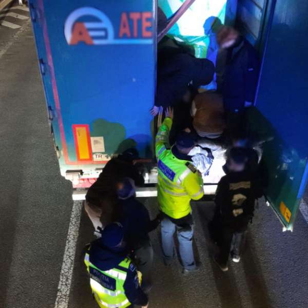 Rezultatele măsurilor dispuse la nivelul Poliției de Frontieră Rom&acirc;ne   &icirc;n perioada Paștelui Catolic și a Floriilor Ortodoxe