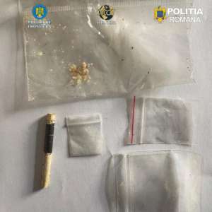 Tânăr prins în flagrant polițiștii de frontieră, în Satu Mare, cu droguri de mare risc în mașină