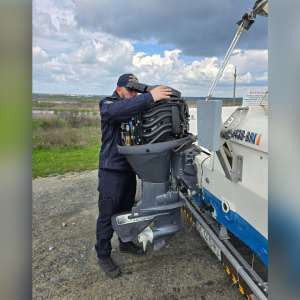 Motor de barcă, în valoare de 25.000 lei, căutat de autoritățile din Norvegia, depistat de către polițiștii de frontieră din cadrul Gărzii de Coastă