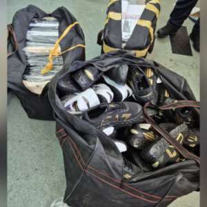 Acțiuni tip BLITZ la Giurgiu: produse contrafăcute în valoare de 1 milion de lei, descoperite de polițiștii de frontieră