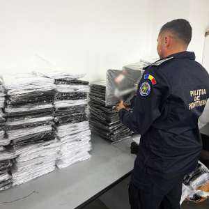 Acțiuni tip BLITZ la Giurgiu: produse contrafăcute în valoare de 1 milion de lei, descoperite de polițiștii de frontieră