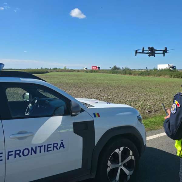       Patru şoferi depistați cu autoturisme &icirc;nmatriculate provizoriu, fără drept de circulaţie &icirc;n Rom&acirc;nia