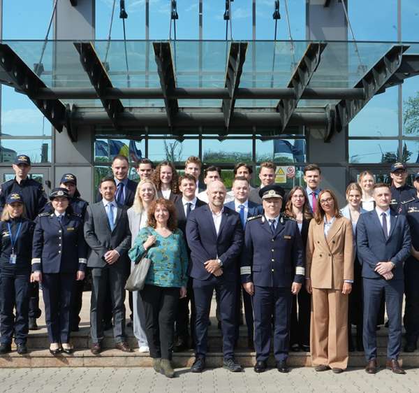 Studenți și cadre didactice din Br&uuml;hl (Germania) &icirc;n vizitǎ la Inspectoratul General al Poliției de Frontieră Rom&acirc;ne