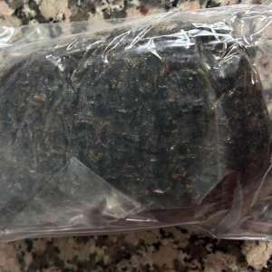 Aproximativ 80.000 de țigarete şi 20 kg de tutun, descoperite în bagajele a doi pasageri la Aeroportul Otopeni