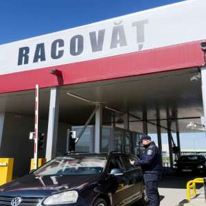 Permis de conducere fals descoperit de polițiștii de frontieră botoșăneni