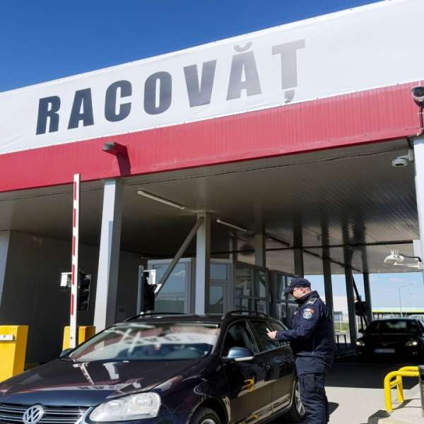 Permis de conducere fals descoperit de polițiștii de frontieră botoșăneni