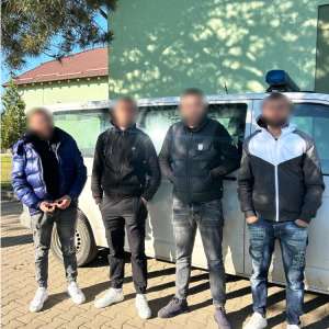 Patru cetățeni străini depistați de polițiștii de frontieră din cadrul ITPF Timişoara