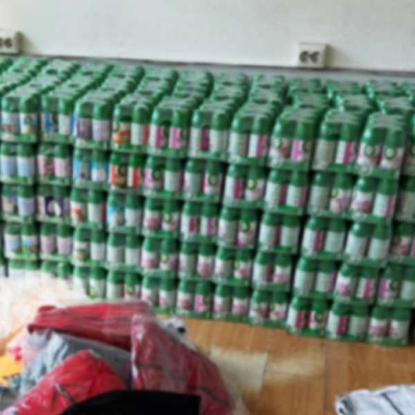 ACŢIUNI BLITZ: mii de bunuri contrafăcute și țigarete fără documente legale, descoperite de polițiștii de frontieră