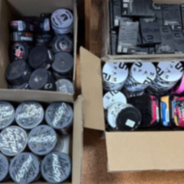 25.000 de euro şi bunuri nedeclarate,  descoperite &icirc;ntr-un autocar la PTF Halmeu