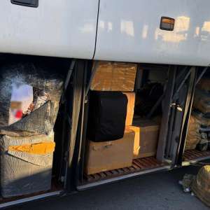 Aproximativ 10.000 de bunuri contrafăcute, în valoare de peste 2,5 milioane lei, scoase din circuitul ilegal de polițiștii de frontieră