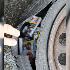 Locașuri ingenioase de ascundere a țigaretelor, descoperite de polițiștii de frontieră la Calafat: peste 21.000 de țigarete confiscate