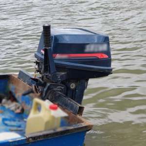 Plasă de pescuit tip monofilament descoperită de către polițiștii de frontieră brăileni