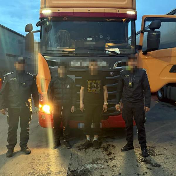 Cinci cetățeni străini depistați la Giurgiu, fără drept de călătorie &icirc;n Spațiul Schengen