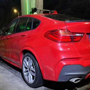 Două autoturisme căutate de autoritățile elvețiene, depistate de către polițiștii de frontieră