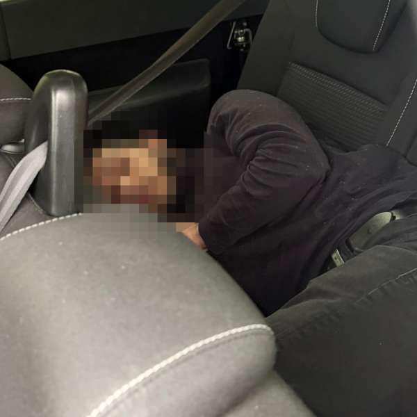 Șofer reținut la Giurgiu după ce a fost prins transport&acirc;nd trei cetățeni străini fără drept de călătorie &icirc;n Spațiul Schengen