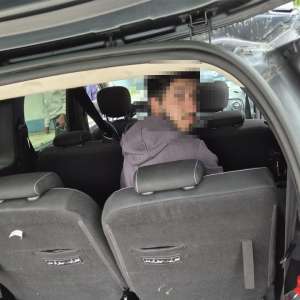 Șofer reținut la Giurgiu după ce a fost prins transportând trei cetățeni străini fără drept de călătorie în Spațiul Schengen