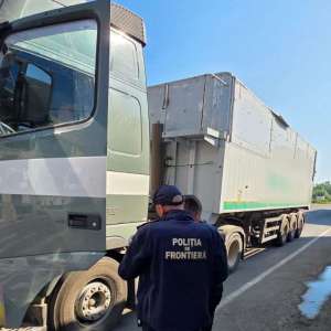 Autorizație specială de transport falsă descoperită de polițiștii de frontieră din PTF Galați-Rutier