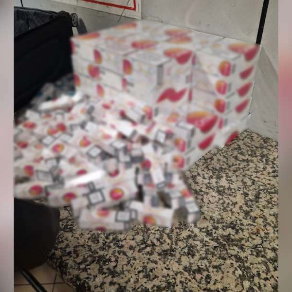 Peste 22.800 de țigarete ascunse &icirc;n bagajele de cală și nedeclarate la intrarea &icirc;n țară, descoperite pe Aeroportul Otopeni