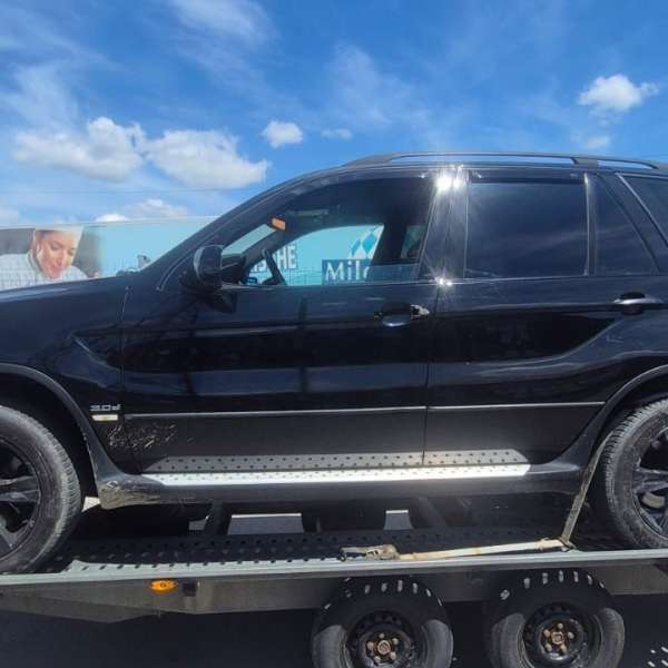 Autoturism căutat de autoritățile italiene, oprit la ieșirea din țară