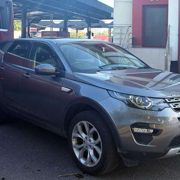 Autoturism în valoare de aproximativ 118.000 de lei, căutat de autoritățile din Marea Britanie, descoperit la Sculeni