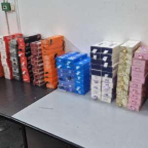 Peste 4.200 de produse susceptibile a fi contrafăcute și peste 30.000 de țigarete cu timbru bulgăresc, descoperite de polițiștii de frontieră în cadrul acțiunii CLEAN BORDER III SUD